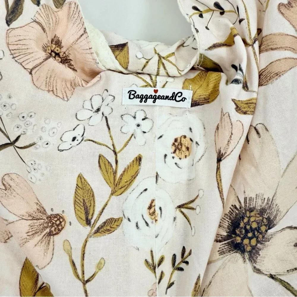 Baggagean and Co. Pink Floral Cream Waffle Knit Soft Reversible Fabric Hobo Bag